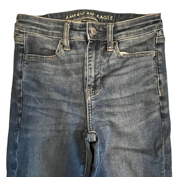 AEO Next Level Stretch High Rise Blue Jean Jegging  Size 0, Short. Rise 9”. - Picture 4 of 14